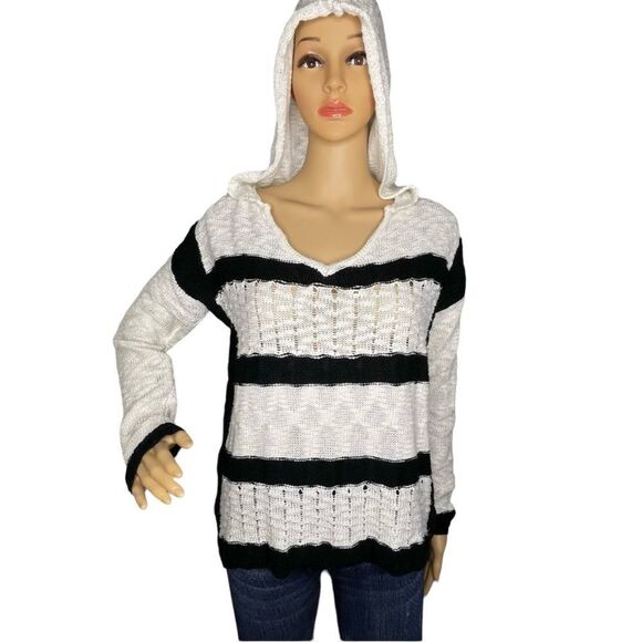 Love Tree Happens Striped Crochet Hooded Sweater Black Cream Size Medium - Picture 1 of 14